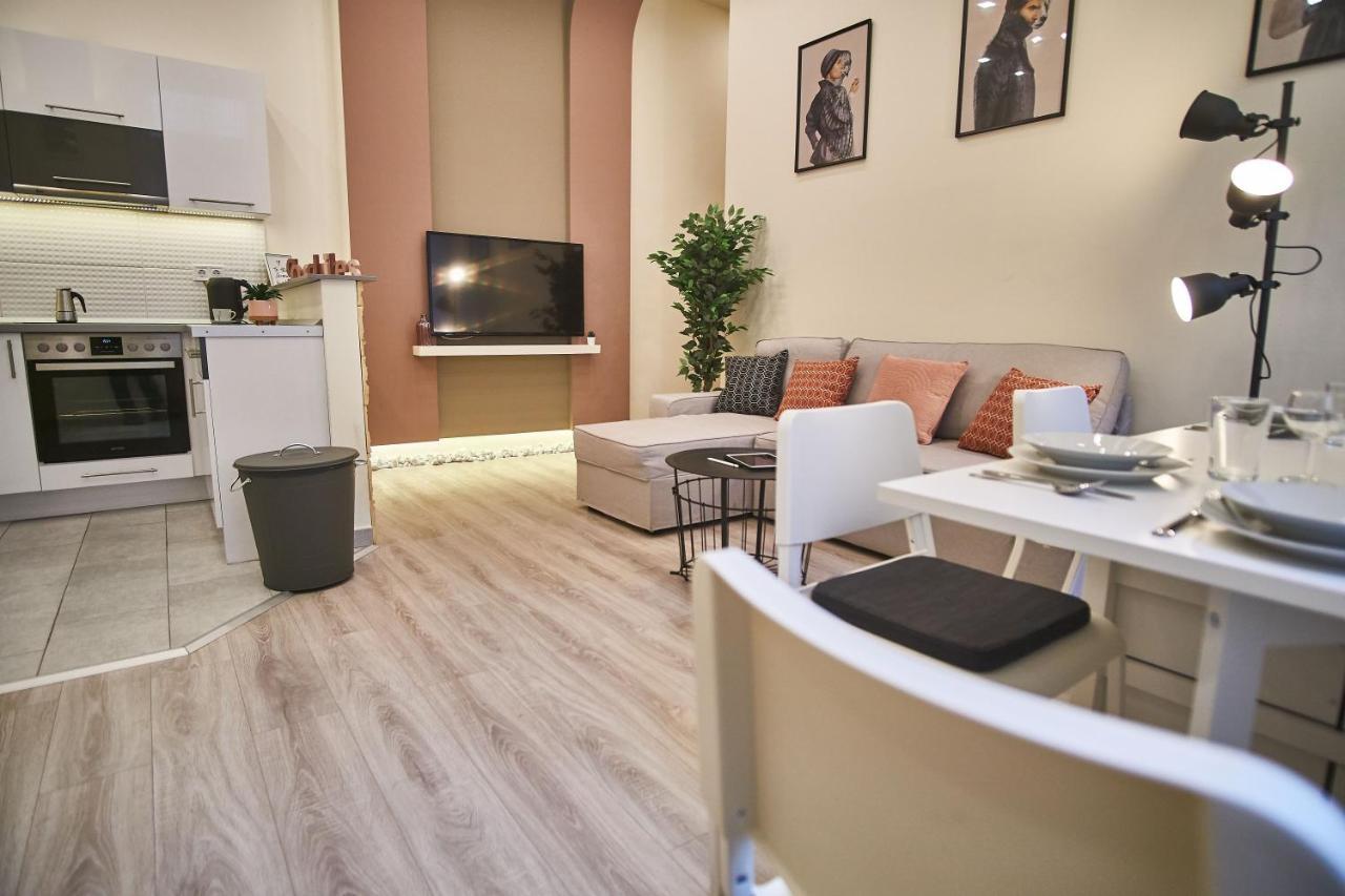 F4 Design Apartment- Budapest Ngoại thất bức ảnh