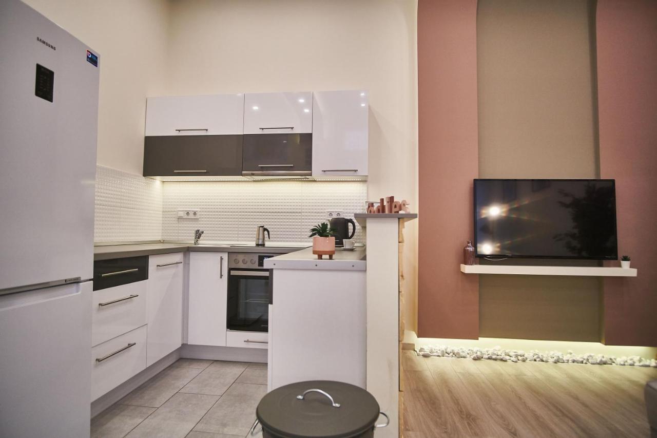 F4 Design Apartment- Budapest Ngoại thất bức ảnh